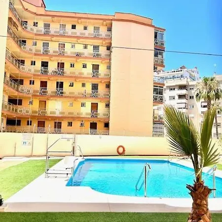 Palm Breeze Apartmán *